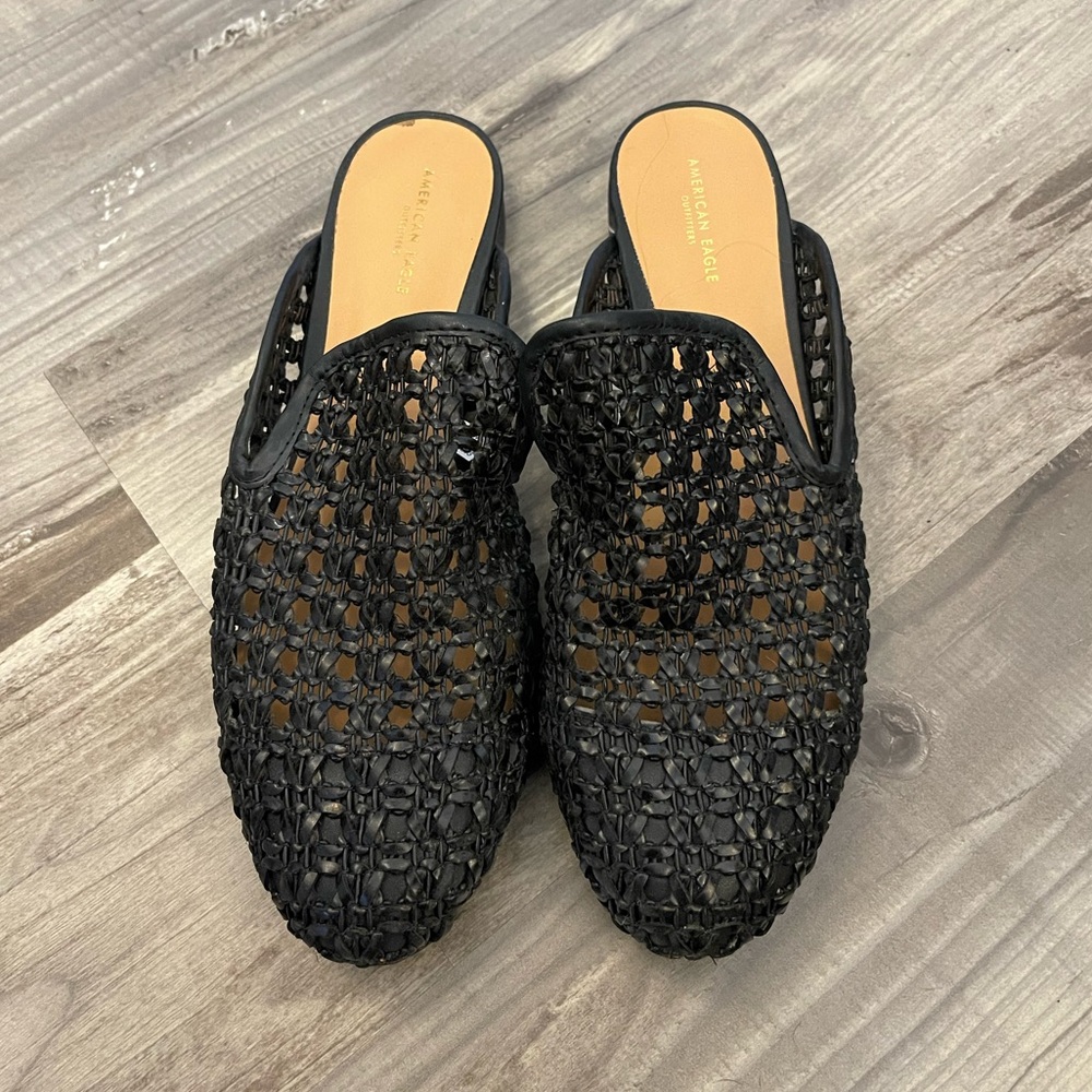 American Eagle Woven Mules size 7